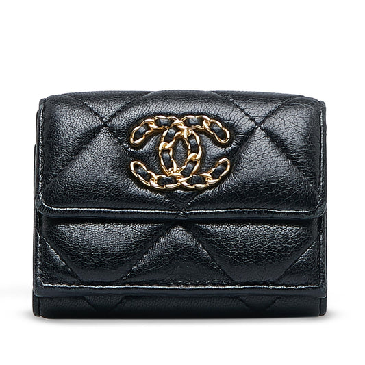 Chanel Lambskin 19 Flap Trifold Compact Wallet (SHG-v7K0nI)