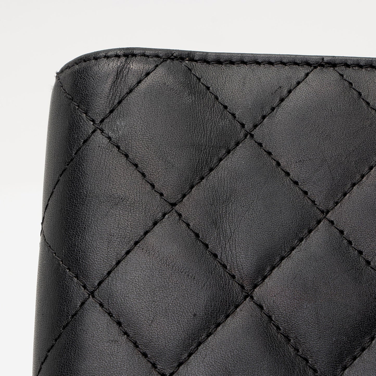 Chanel Lambskin Ligne Cambon Bi-Fold Wallet (SHF-OgEBD2)