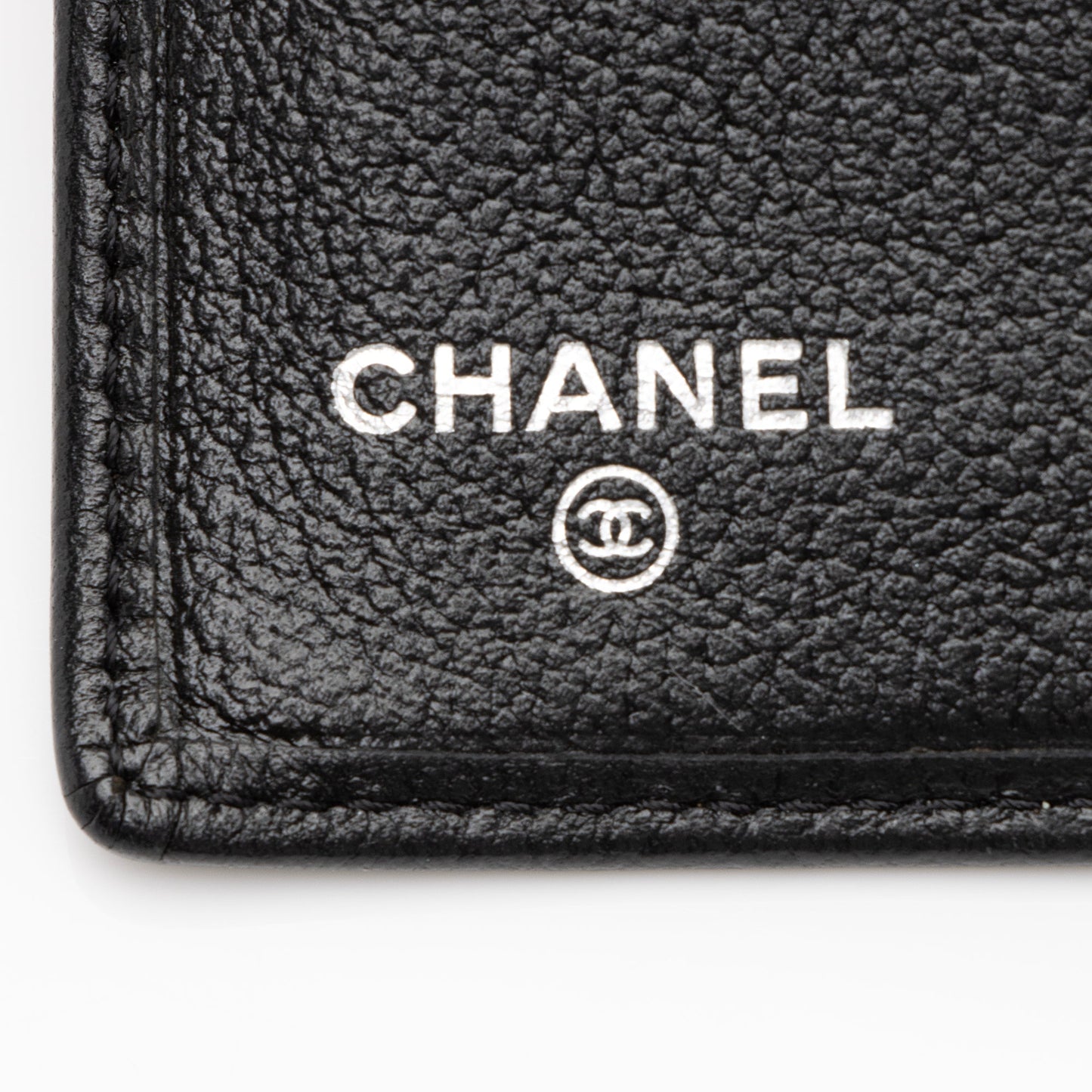 Chanel Leather CC Jacket Embossed Yen Wallet (SHF-23515)