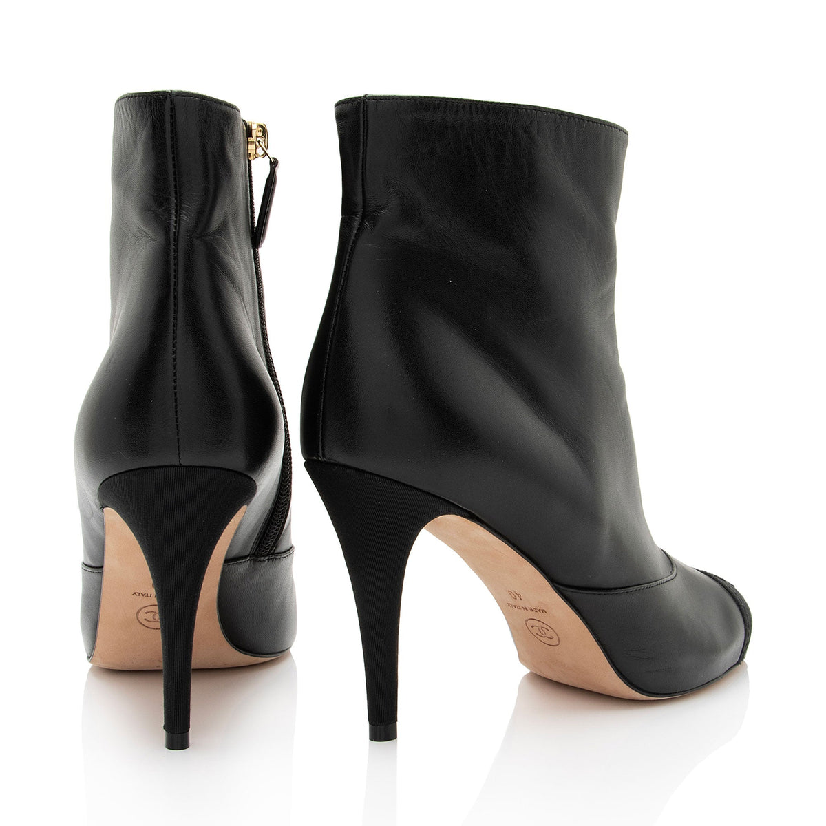 Chanel Leather Grosgrain CC Cap Toe Booties - Size 10 / 40 (SHF-dvns34)