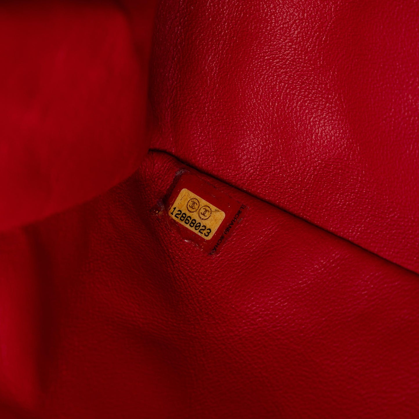 Chanel Maxi Caviar Soft Flap Bag (SHG-CWzo1H)