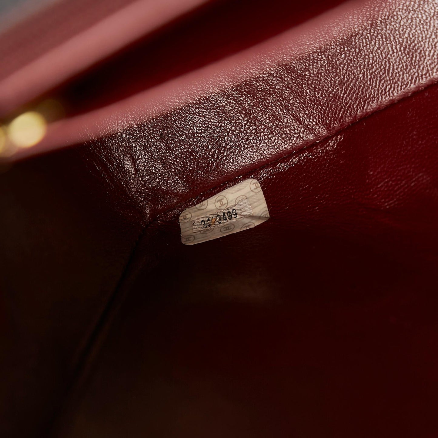 Chanel Maxi Classic Lambskin Single Flap (SHG-bKU9pk)