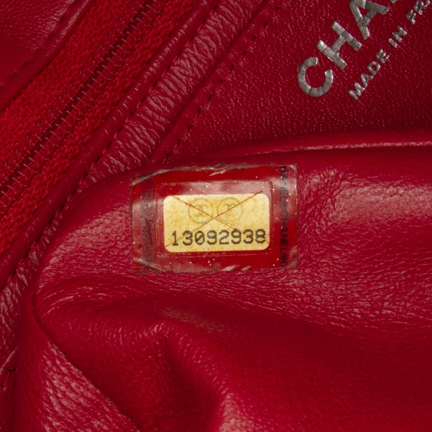 Chanel Maxi Classic Lambskin Single Flap (SHG-xV8Ciu)