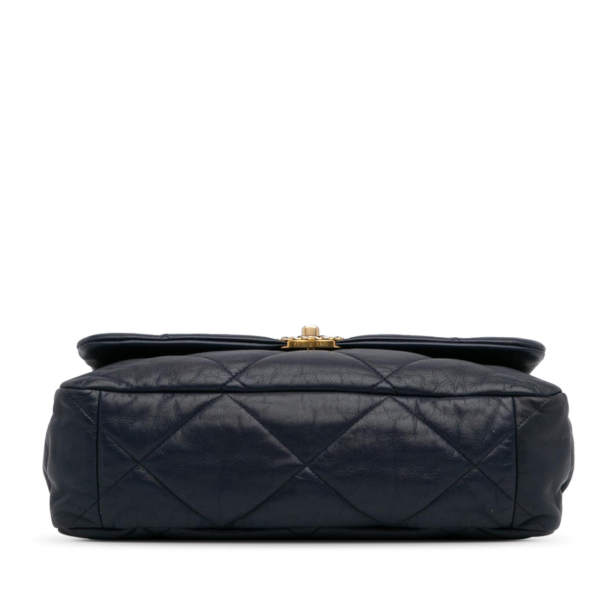 Chanel Maxi Lambskin 19 Flap (SHG-GKlJ3G)