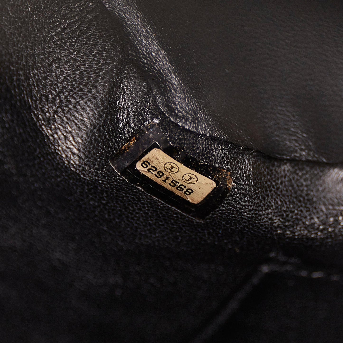 Chanel Medallion Tote (SHG-V0qt8t)