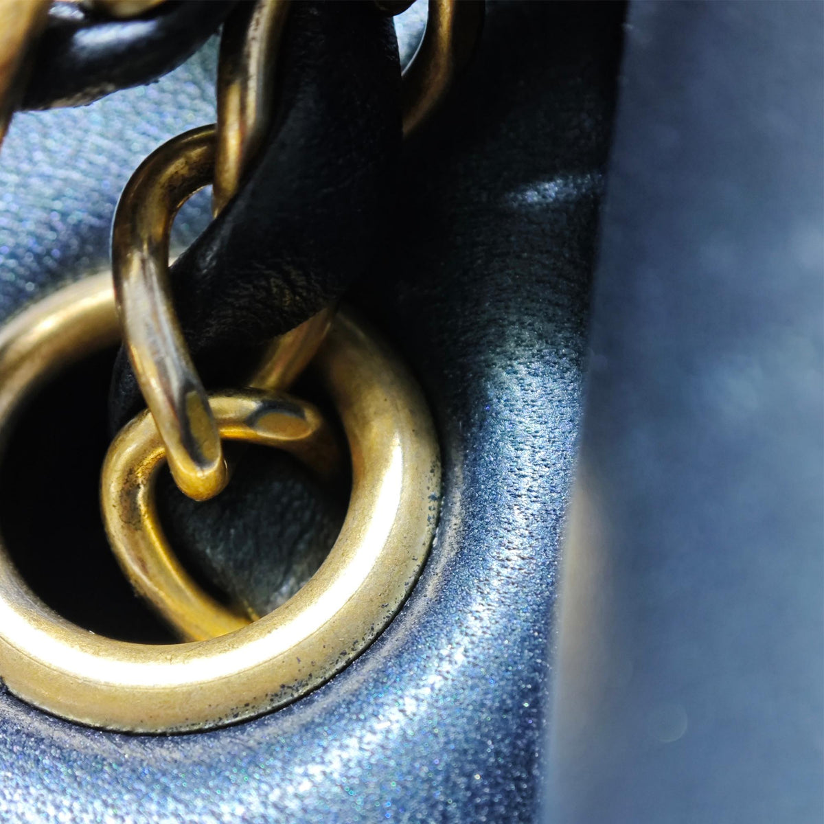 Chanel Medium Calfskin Coco Pleats Double Flap (SHG-XXiROs)