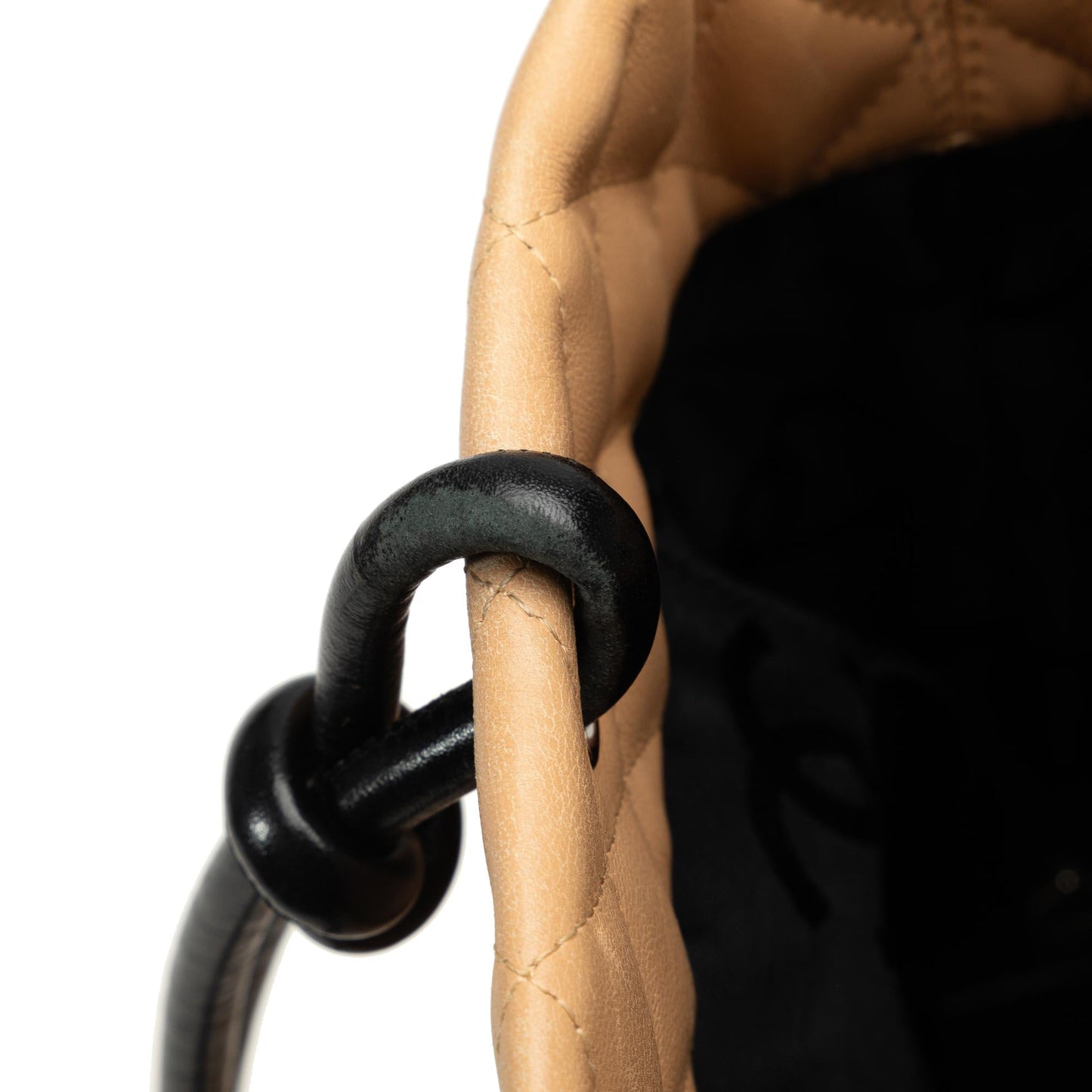 Chanel Medium Cambon Ligne Shoulder Bag (SHG-I92j0a)