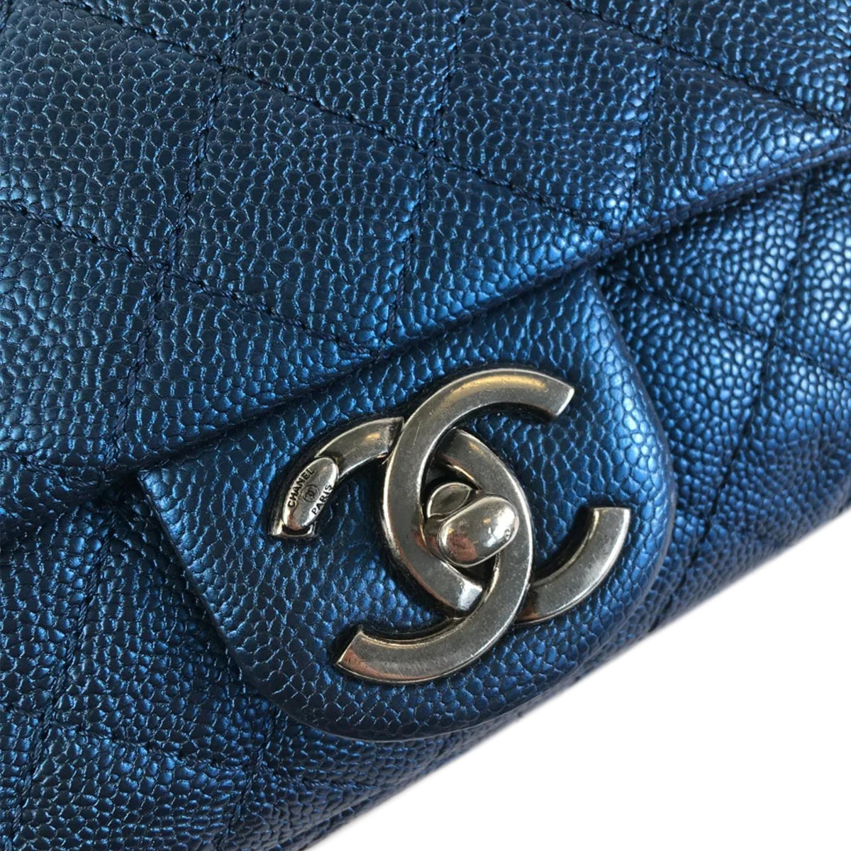 Chanel Medium Caviar Easy Flap (SHG-dICzQt)