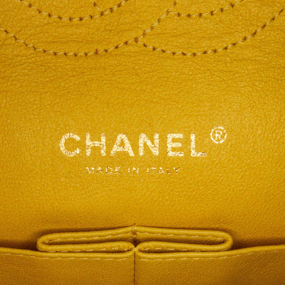 Chanel Medium Classic Double Stitch Calfskin Double Flap (SHG-0SsqmO)
