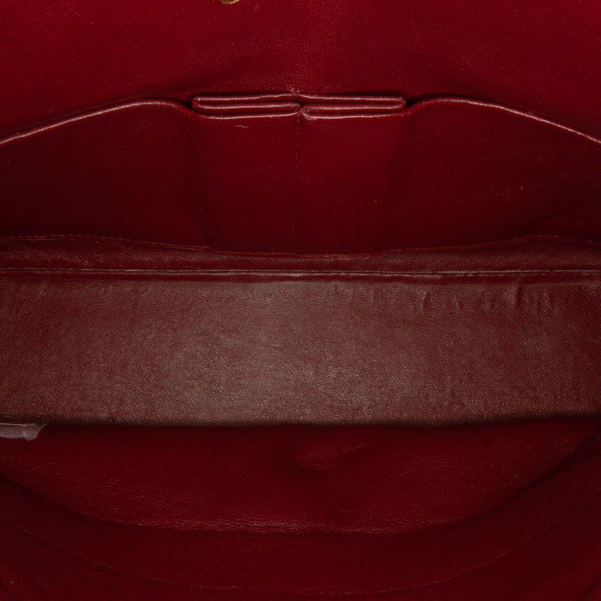 Chanel Medium Classic Lambskin Double Flap (SHG-qIrAFZ)
