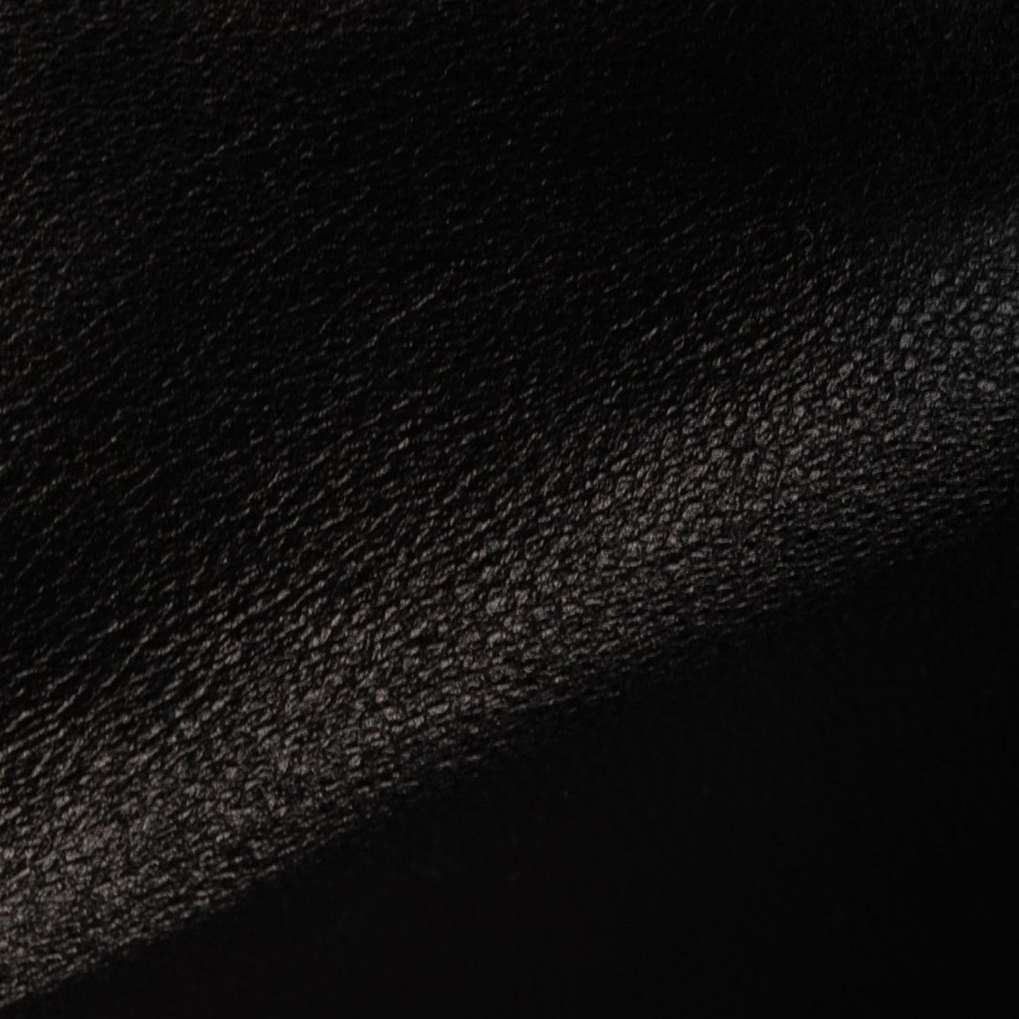 Chanel Medium Classic Lambskin Double Flap (SHG-IHTqBT)