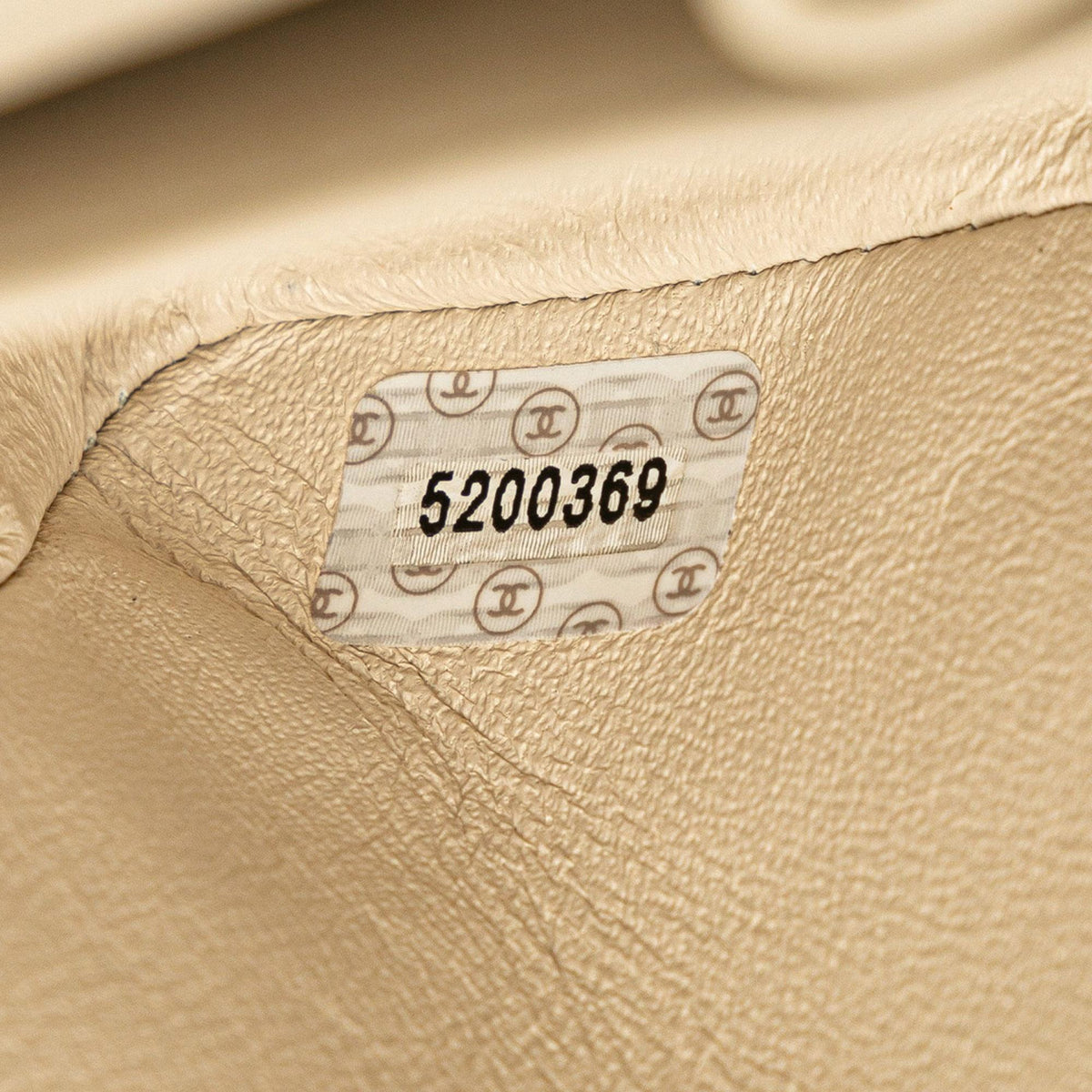 Chanel Medium Classic Lambskin Double Flap (SHG-co68b9)