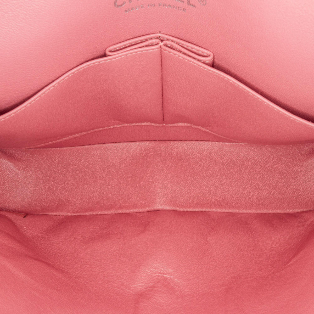 Chanel Medium Classic Lambskin Double Flap (SHG-lwJYDO)