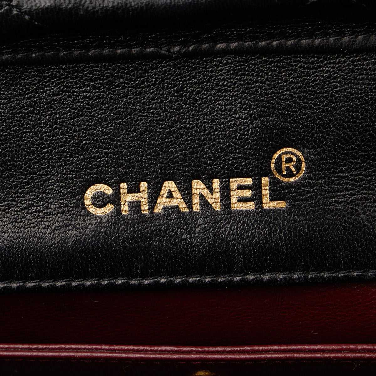 Chanel Medium Classic Lambskin Single Flap Bag (SHG-MX38qT)