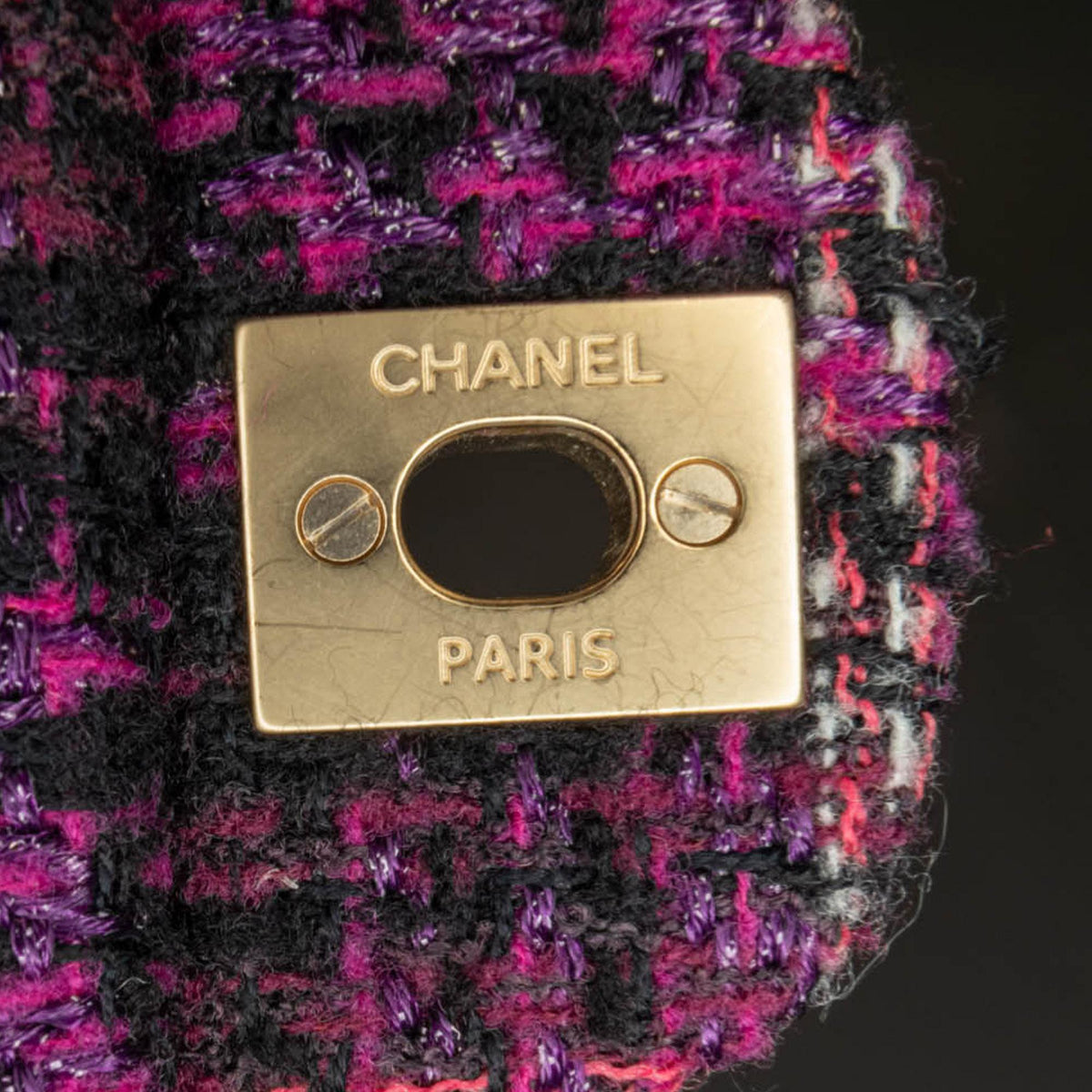 Chanel Medium Classic Tweed Double Flap (SHG-COj9Tf)
