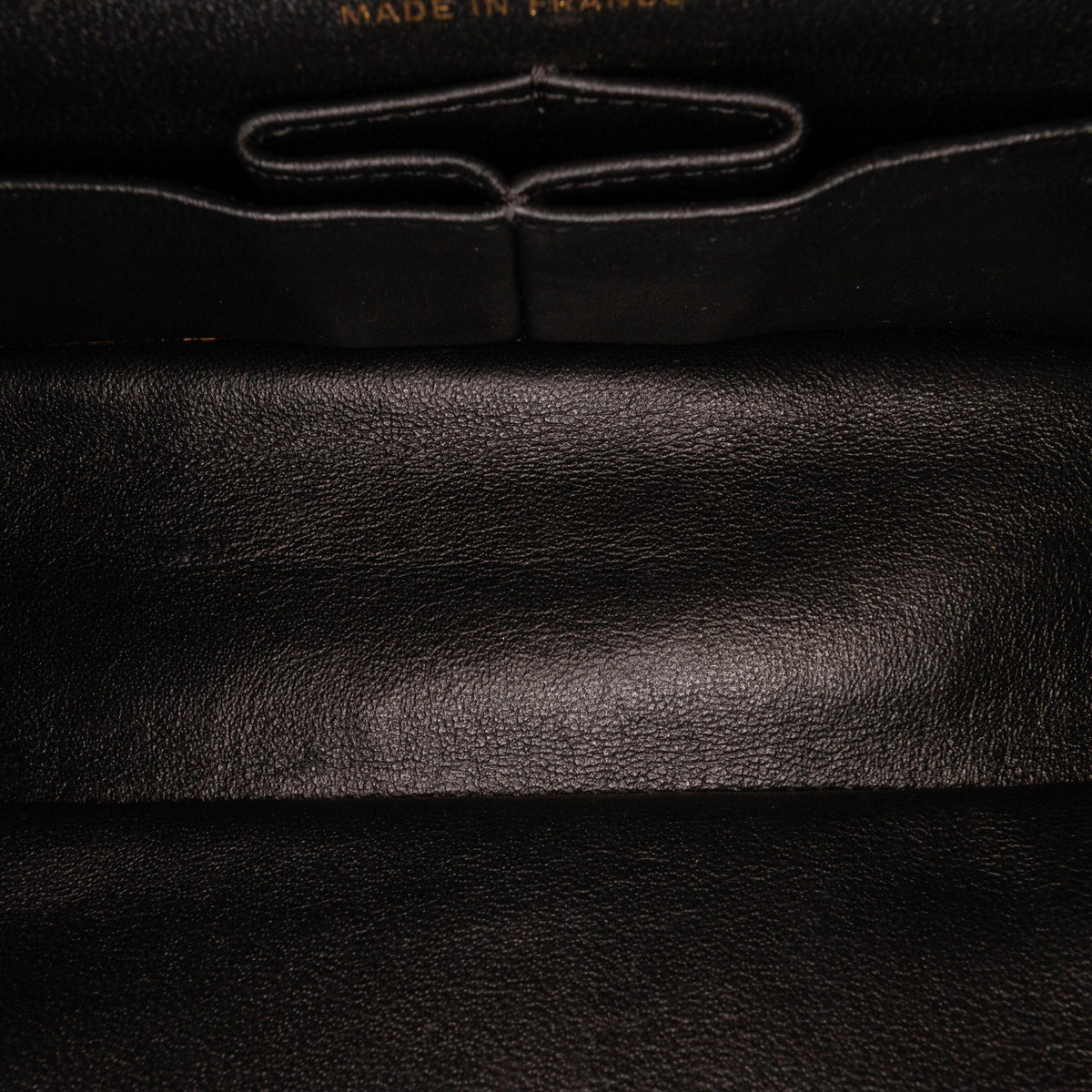 Chanel Medium Croc Embossed Lambskin 2.55 Reissue Double Flap Bag (SHG-WsMkpm)