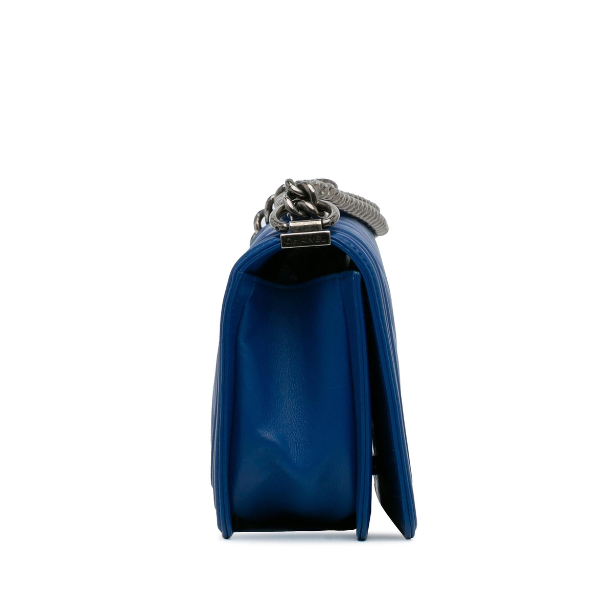 Chanel Medium Lambskin Chevron Boy Flap (SHG-pvPgpi)