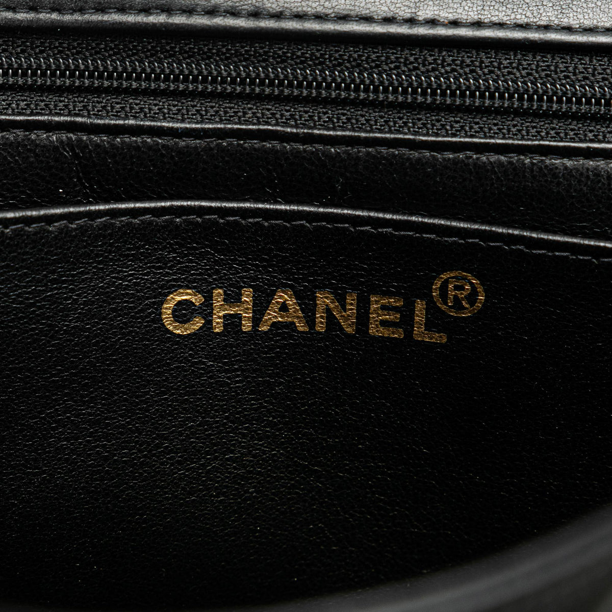 Chanel Medium Lambskin Kelly Top Handle Bag (SHG-5hh0BV)