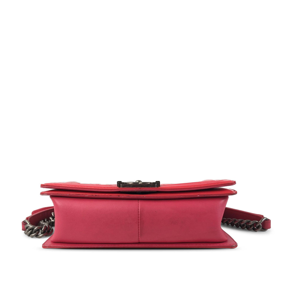 Chanel Medium Patent Boy Flap (SHG-5SohTg)