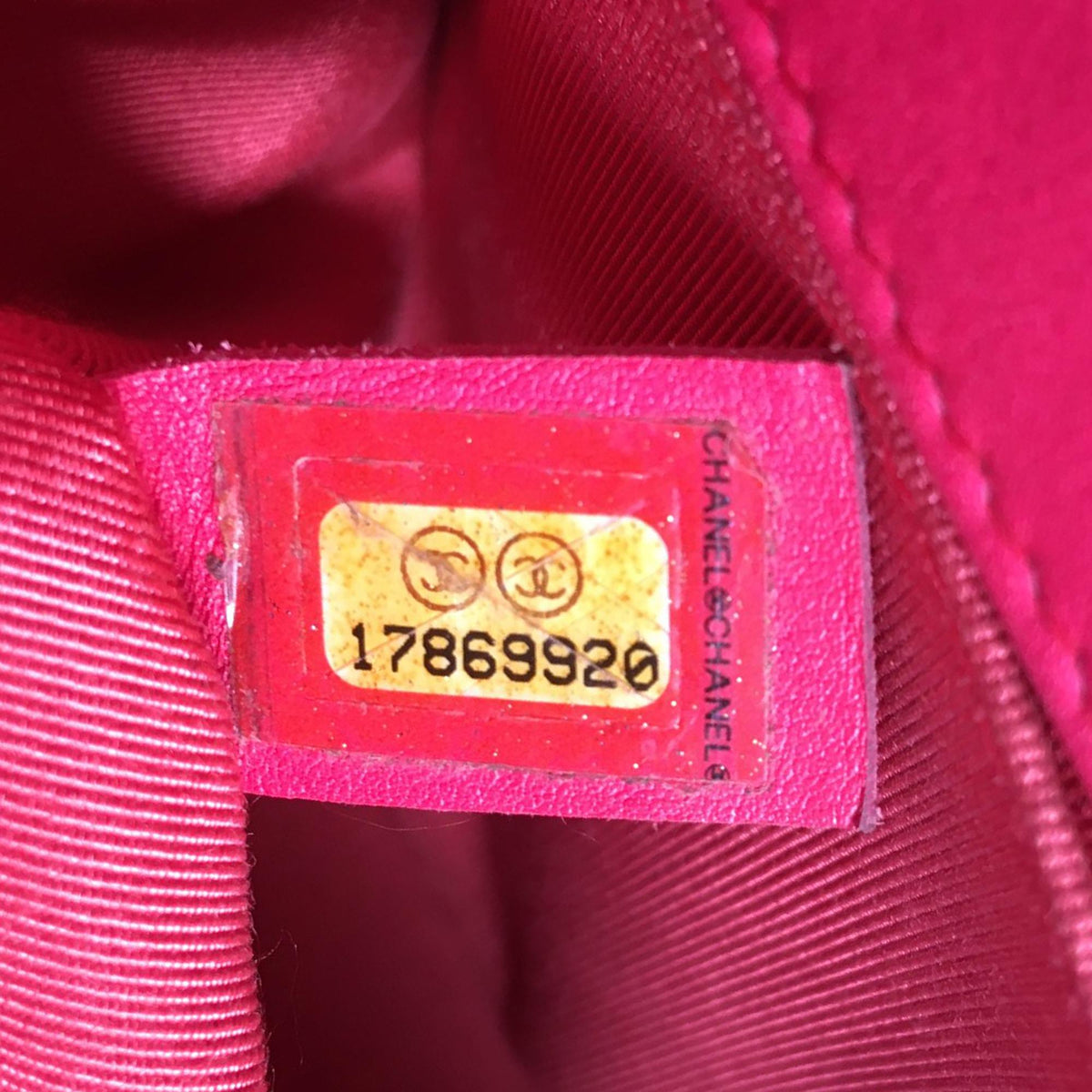 Chanel Medium Patent Boy Flap (SHG-5SohTg)