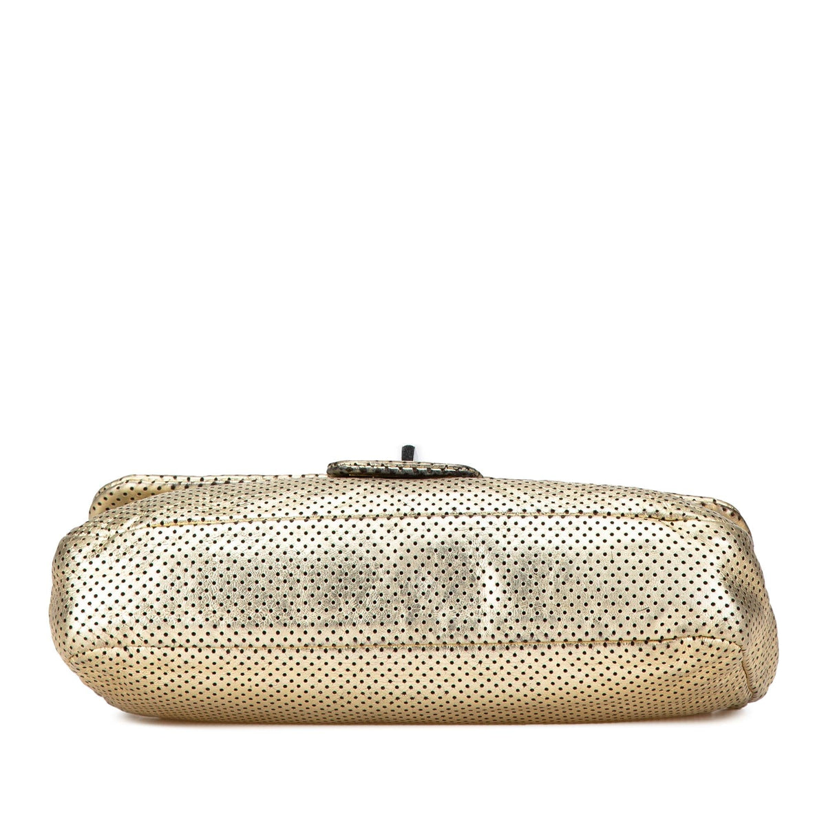 Chanel Medium Perforated Calfskin Reissue Drill Flap (SHG-QZsUJz)