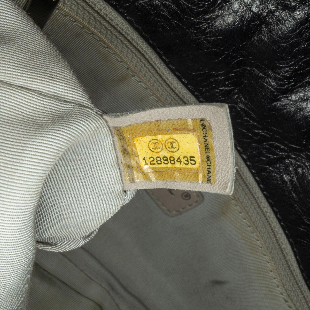 Chanel Medium Quilted Lambskin Stravinsky Flap (SHG-b8UdJT)