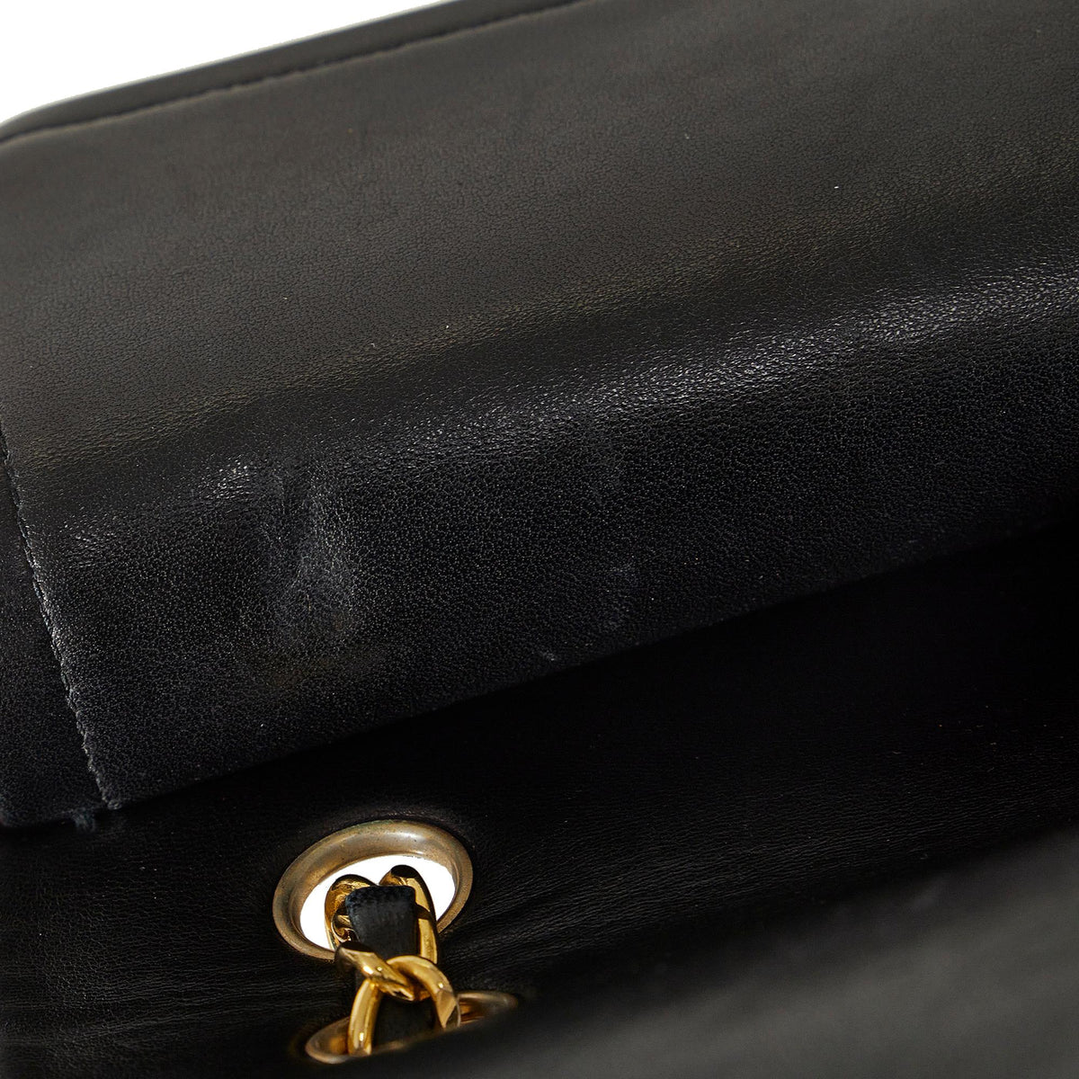 Chanel Medium Tall Classic Lambskin Double Flap (SHG-noIwy5)