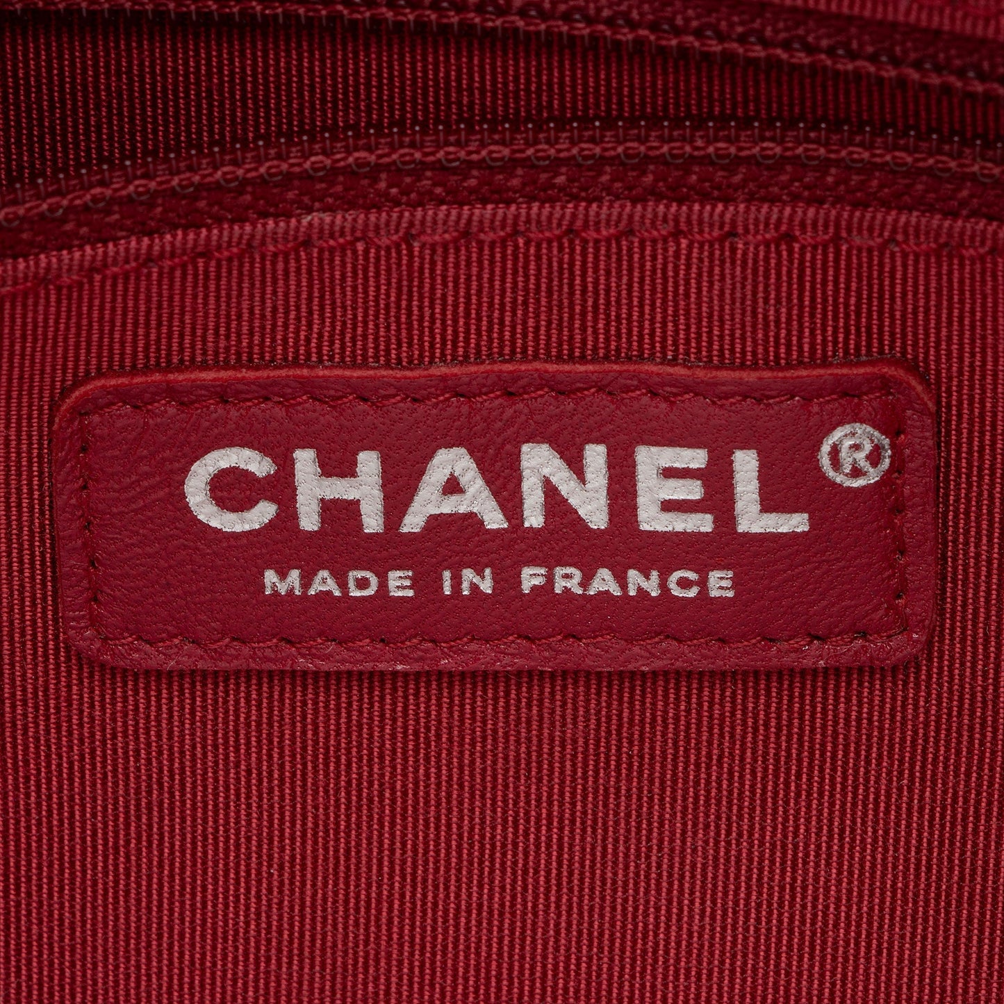 Chanel Metallic Aged Calfskin Gabrielle Medium Hobo (SHF-RJhsNR)