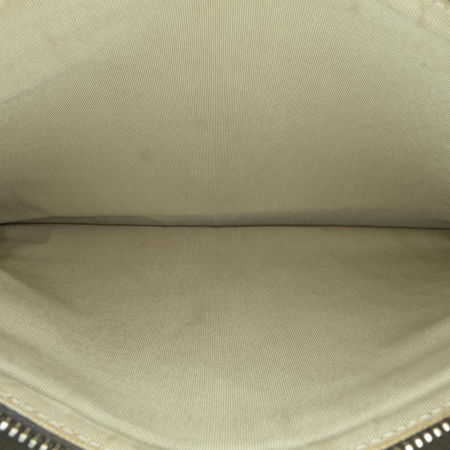 Chanel Metallic Caviar Grand Shopping Tote (SHG-xuVhel)