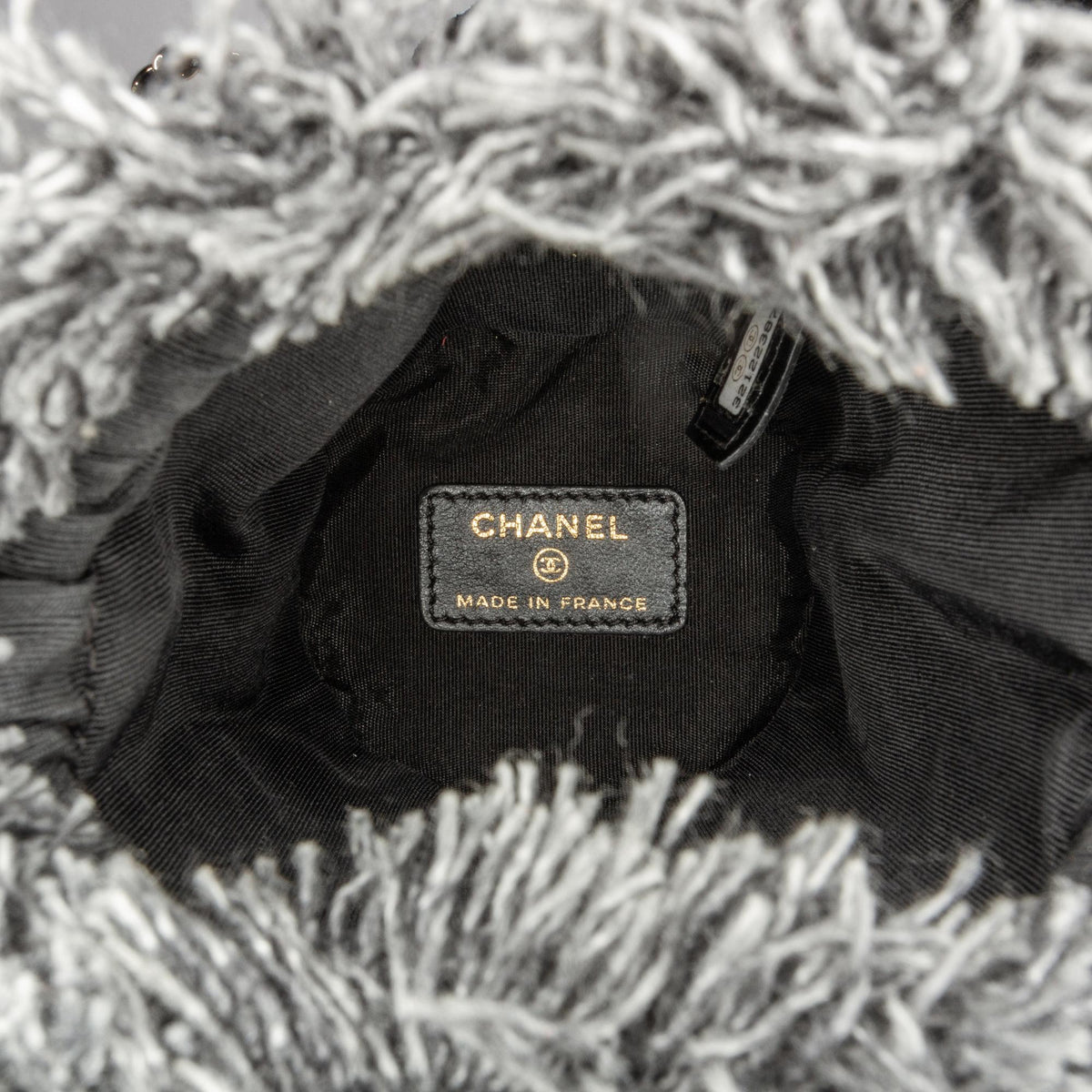 Chanel Mini Denim Mood Bucket with Chain (SHG-u5NBnA)