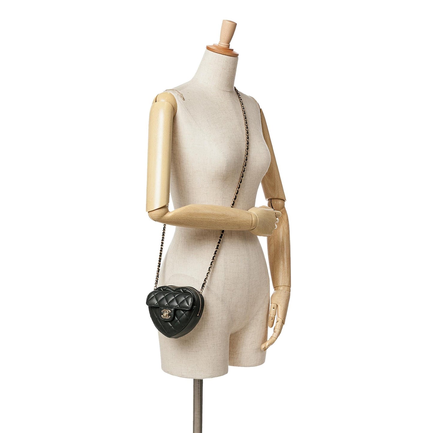 Chanel Mini Lambskin CC in Love Heart Crossbody (SHG-sVVejX)