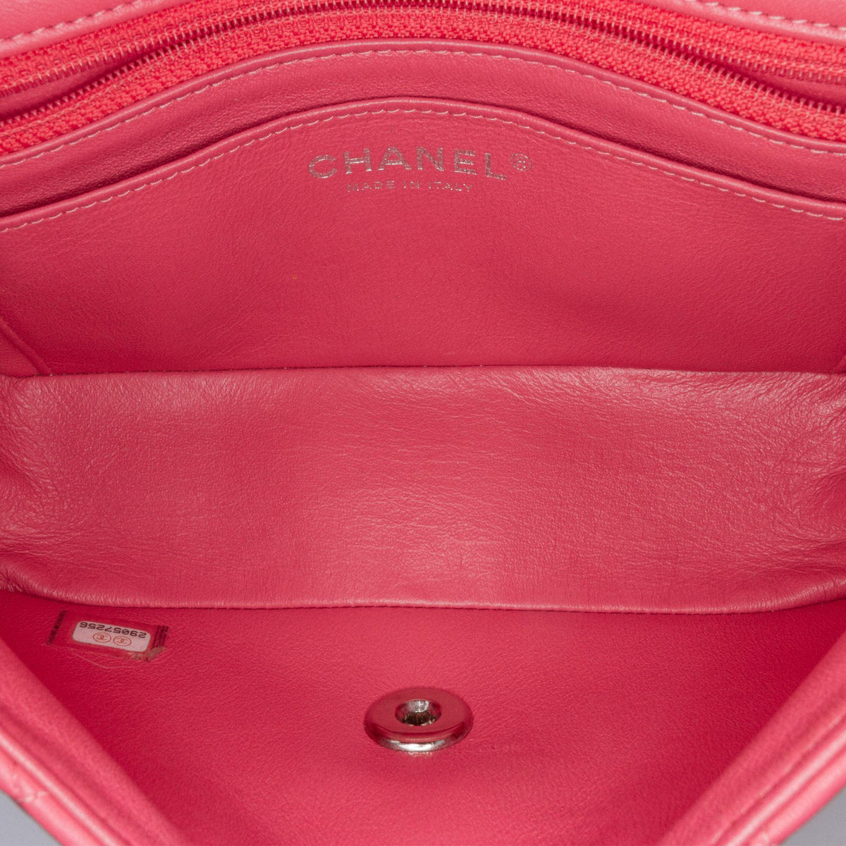 Chanel Mini Rectangular Classic Lambskin Single Flap (SHG-wS9IQG)