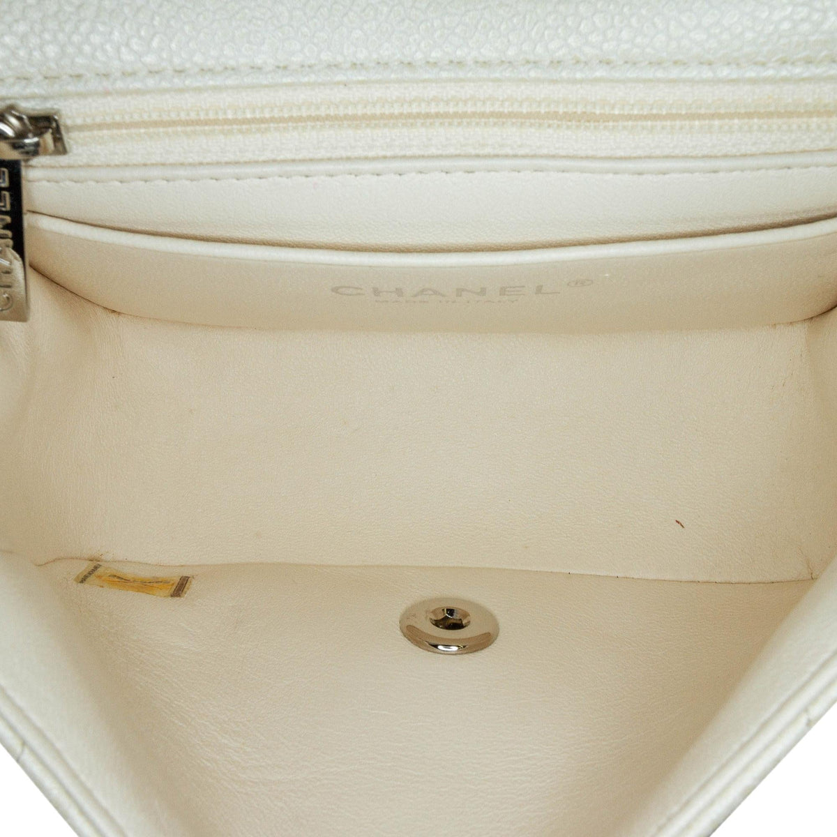 Chanel Mini Square Classic Caviar Single Flap (SHG-q4SPFg)