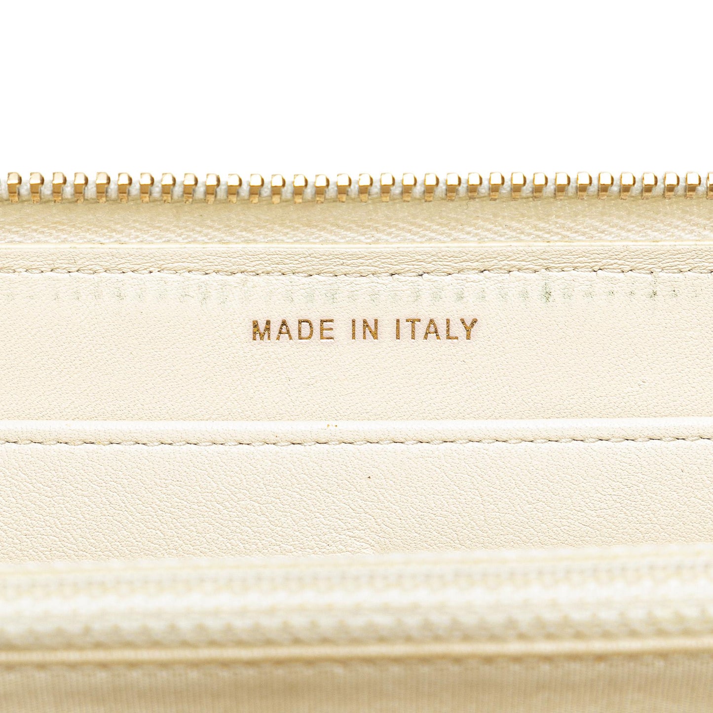 Chanel Mixed Leather Chevron Boy Zip Around Wallet (SHG-QO5G3I)