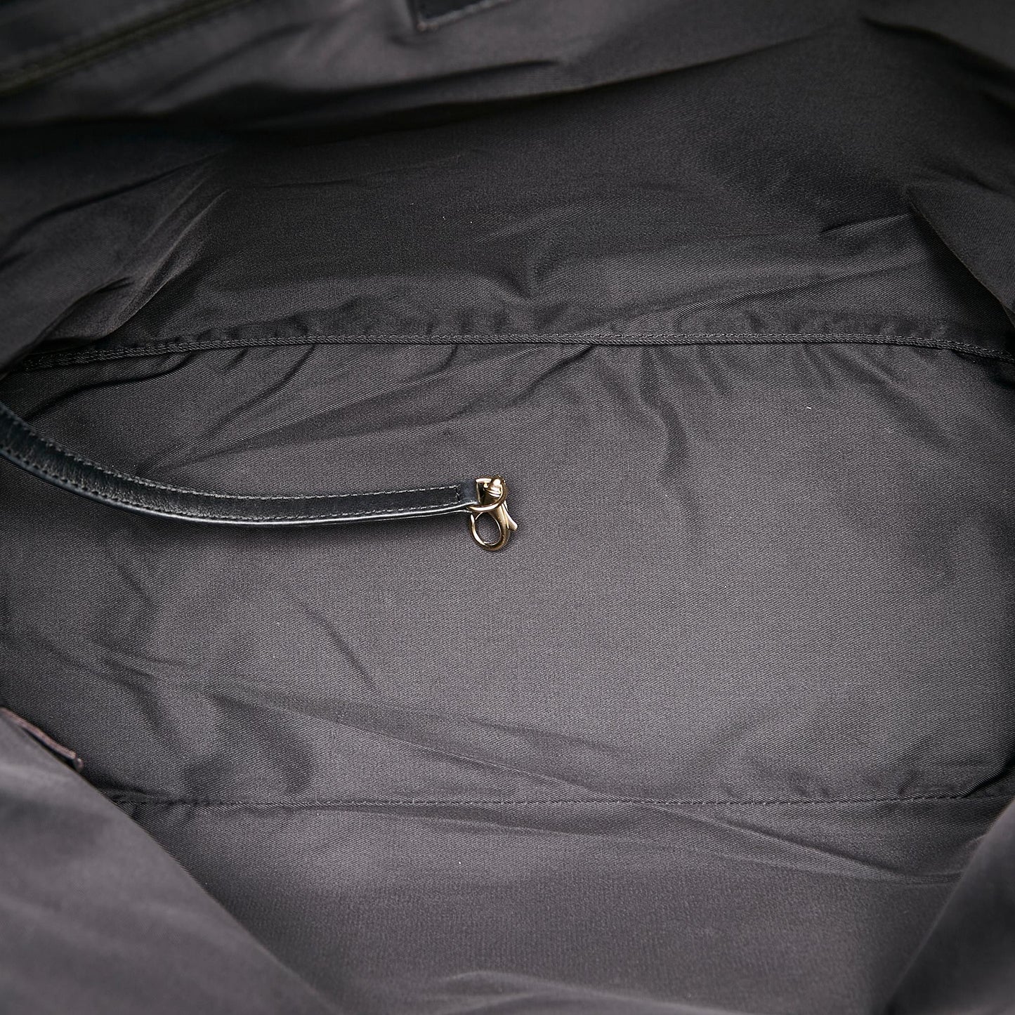 Chanel New Travel Line Nylon Tote Bag (SHG-28166)