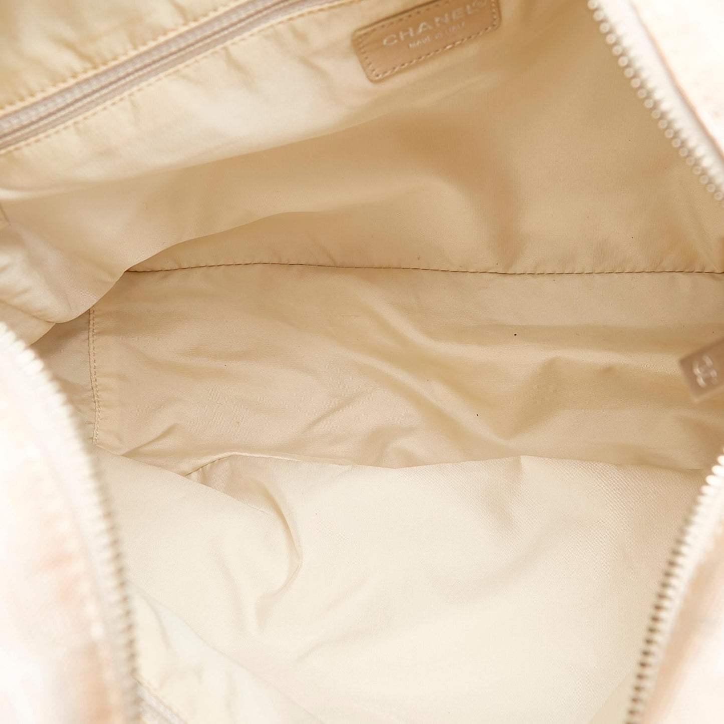 Chanel New Travel Line Nylon Tote Bag (SHG-28694)