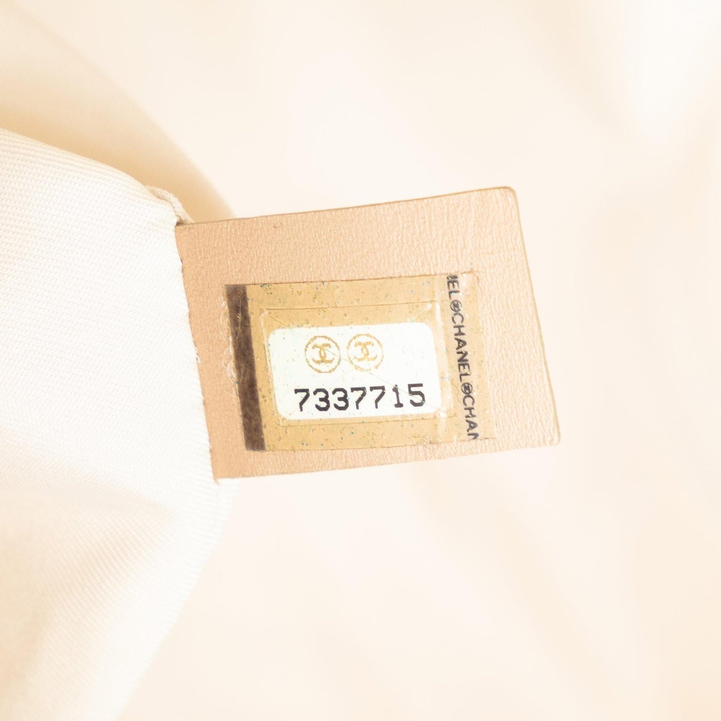 Chanel New Travel Line Tote (SHG-3iwEPP)