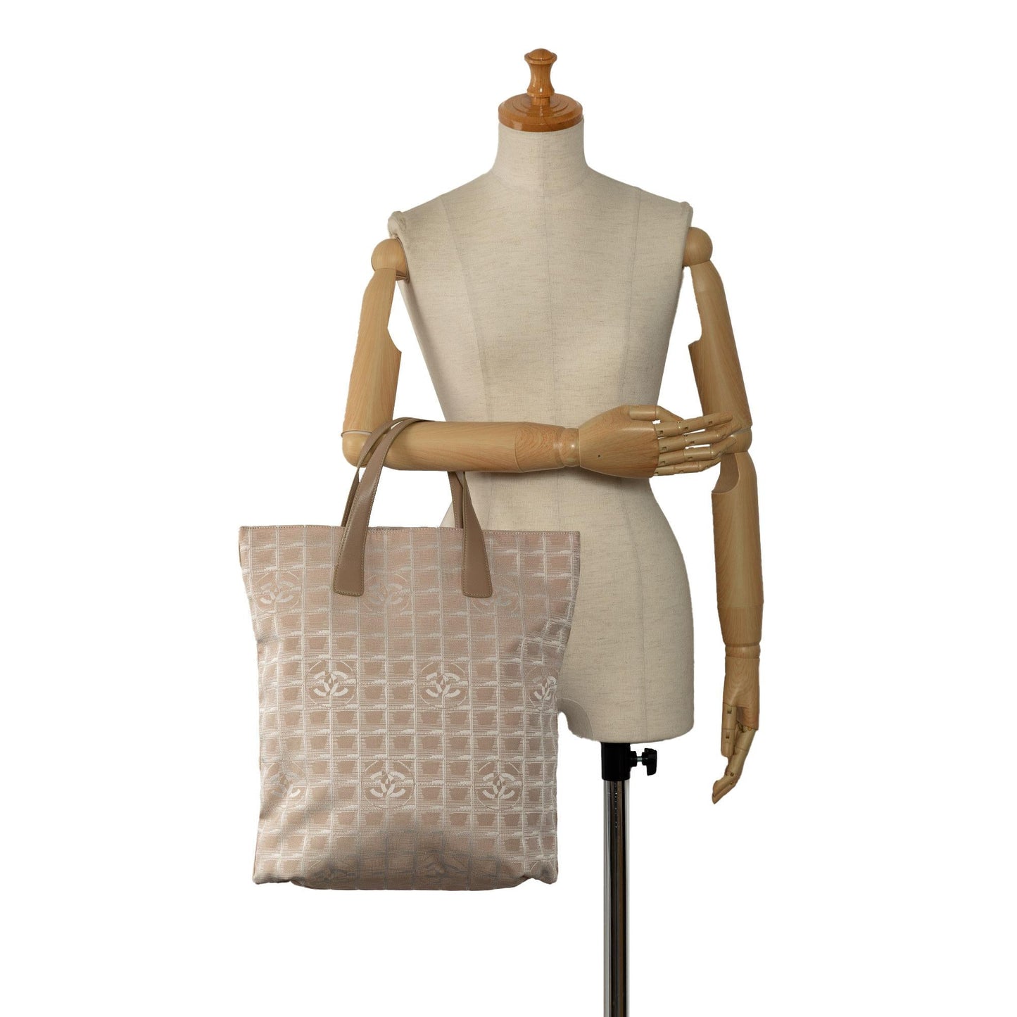 Chanel New Travel Line Tote (SHG-3iwEPP)