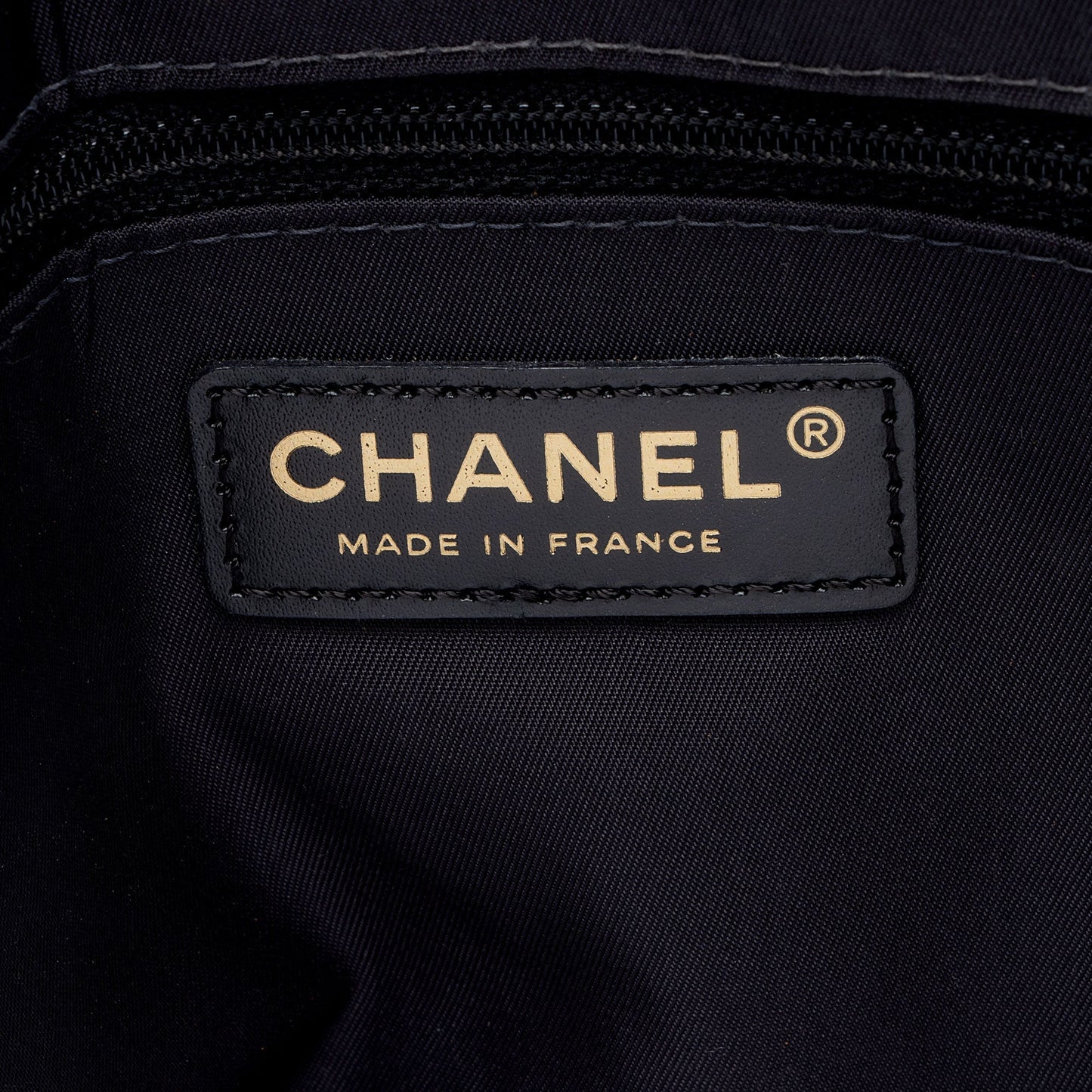 Chanel Nylon Travel Ligne Large Tote (SHF-5jrsyp)