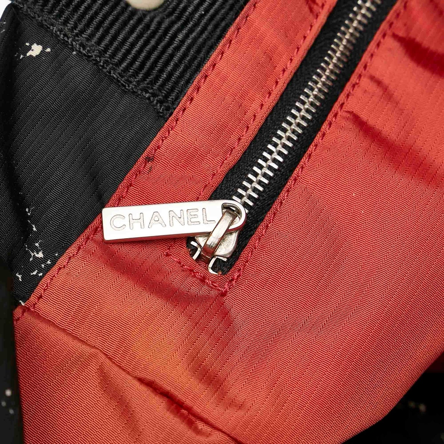 Chanel Old Travel Line Nylon Tote Bag (SHG-23286)