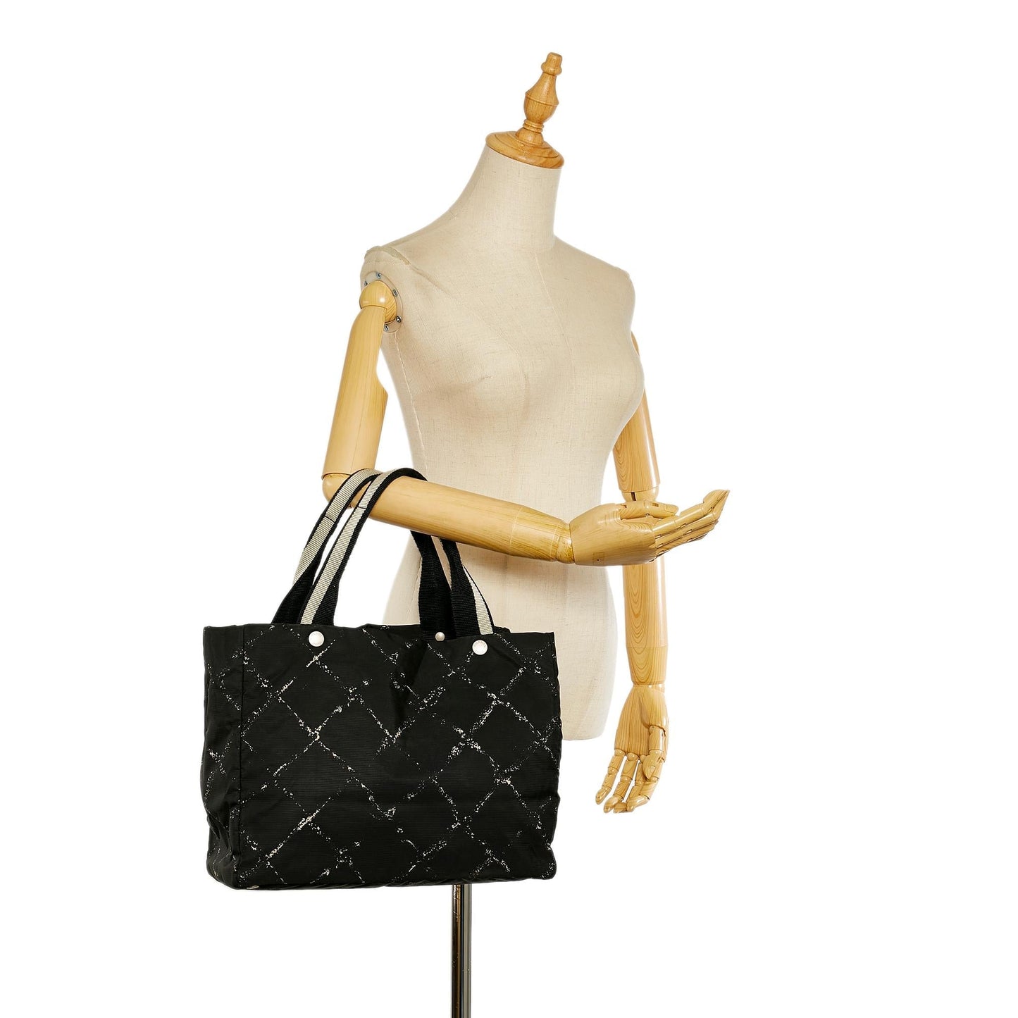 Chanel Old Travel Line Nylon Tote Bag (SHG-25579)