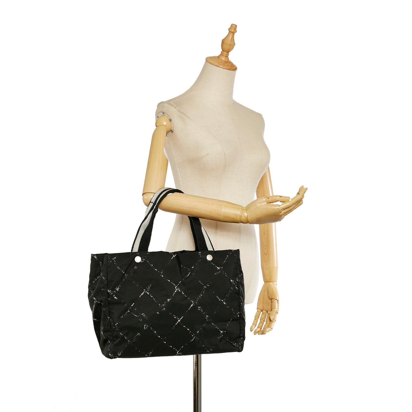 Chanel Old Travel Line Nylon Tote Bag (SHG-25580)