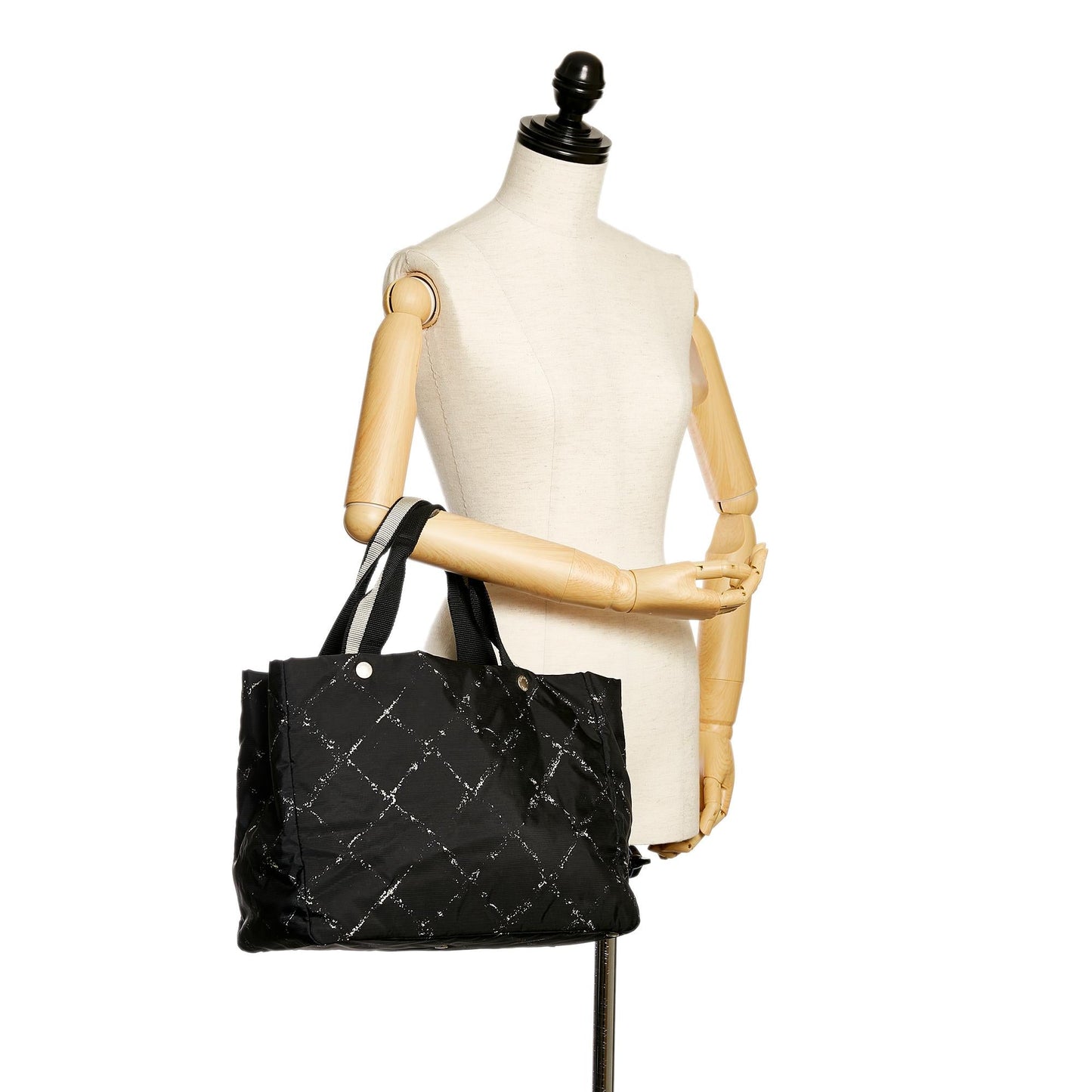 Chanel Old Travel Line Nylon Tote Bag (SHG-28505)
