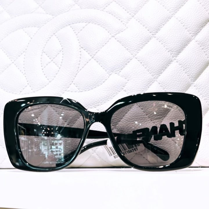 CHANEL OVERSIZED SUNGLASSES BLACK