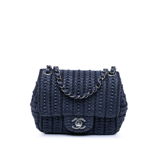 Chanel Paris Seoul Mini Crochet Lambskin Single Flap (SHG-Sk7tO1)