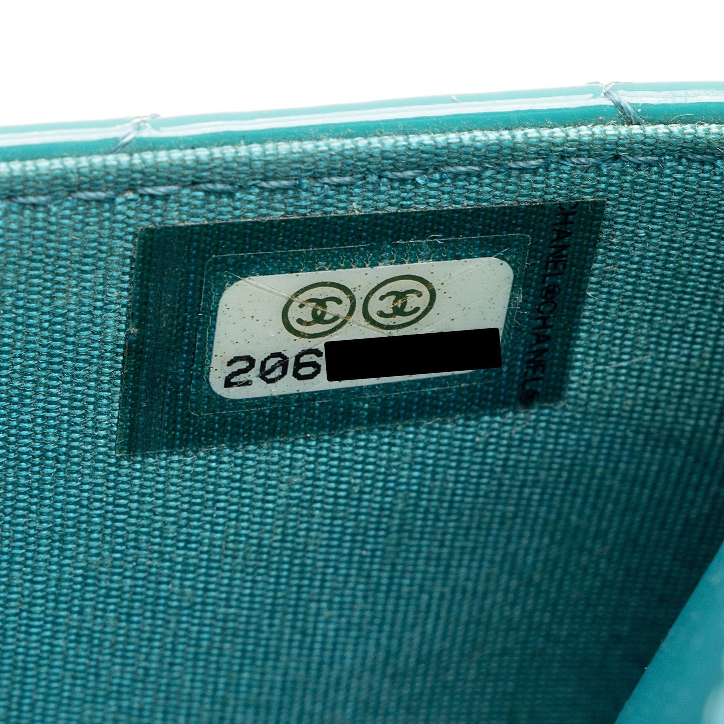 Chanel Patent Leather Boy Wallet on Chain (SHF-ZZnKzy)