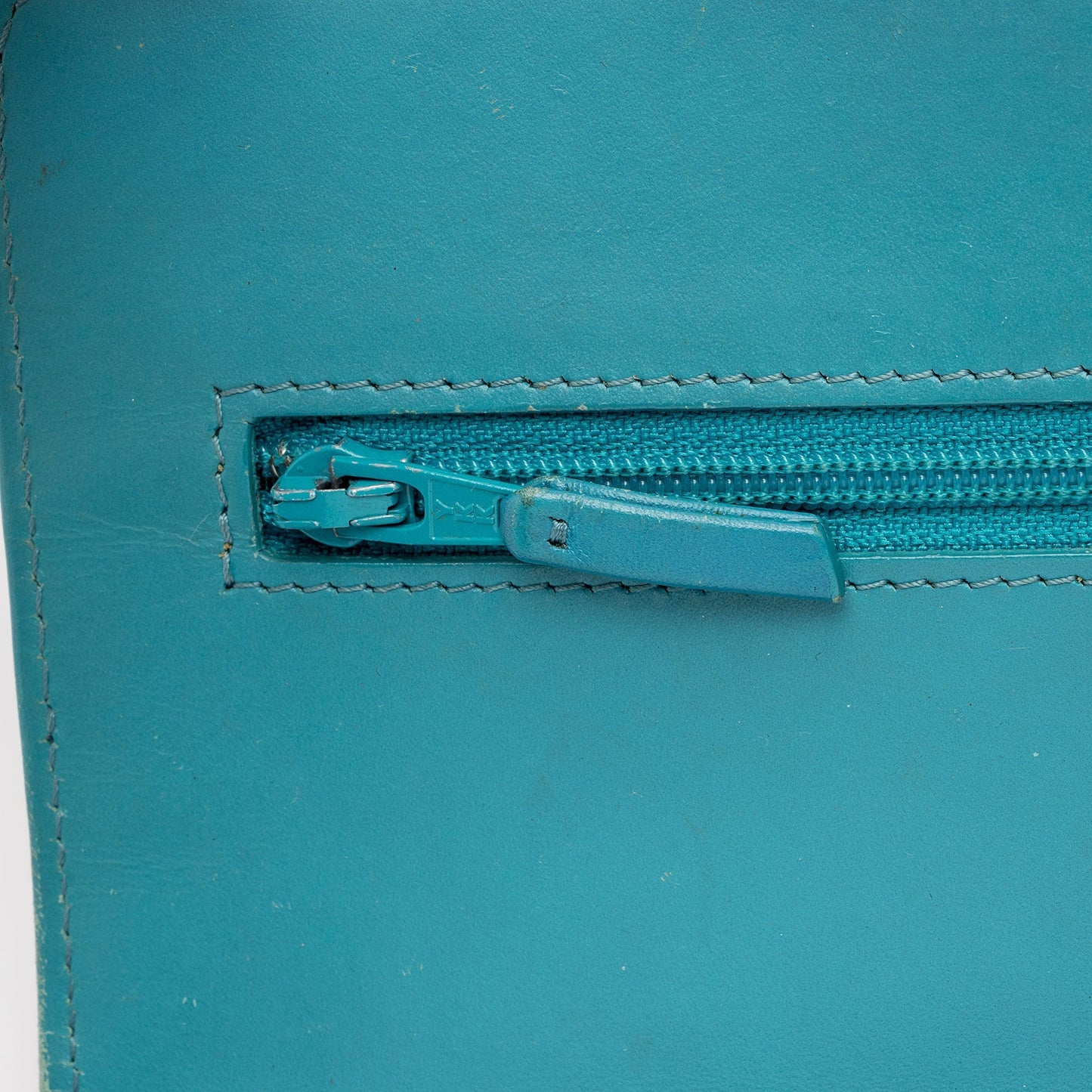 Chanel Patent Leather Boy Wallet on Chain (SHF-ZZnKzy)