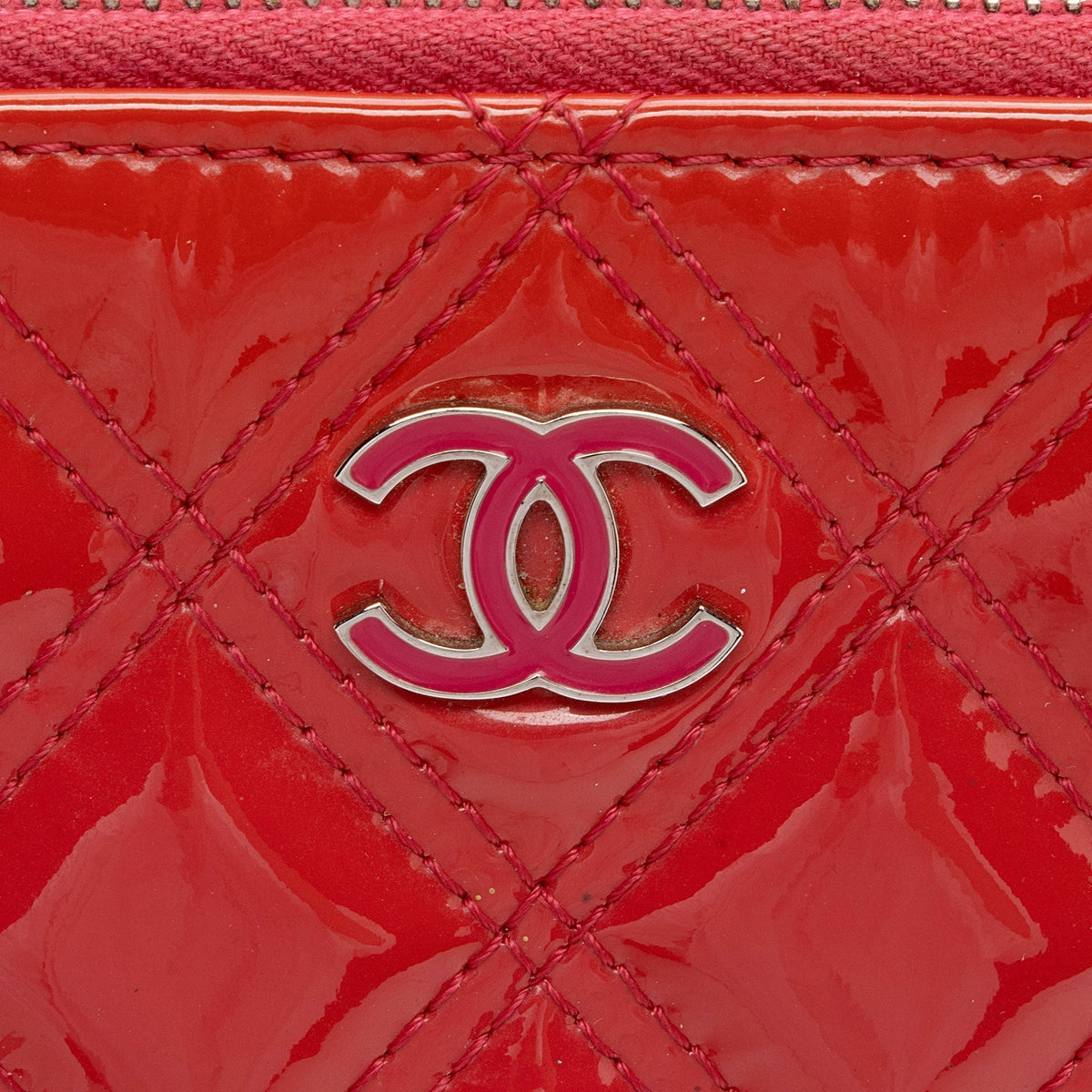 Chanel Patent Leather Medium O-Case