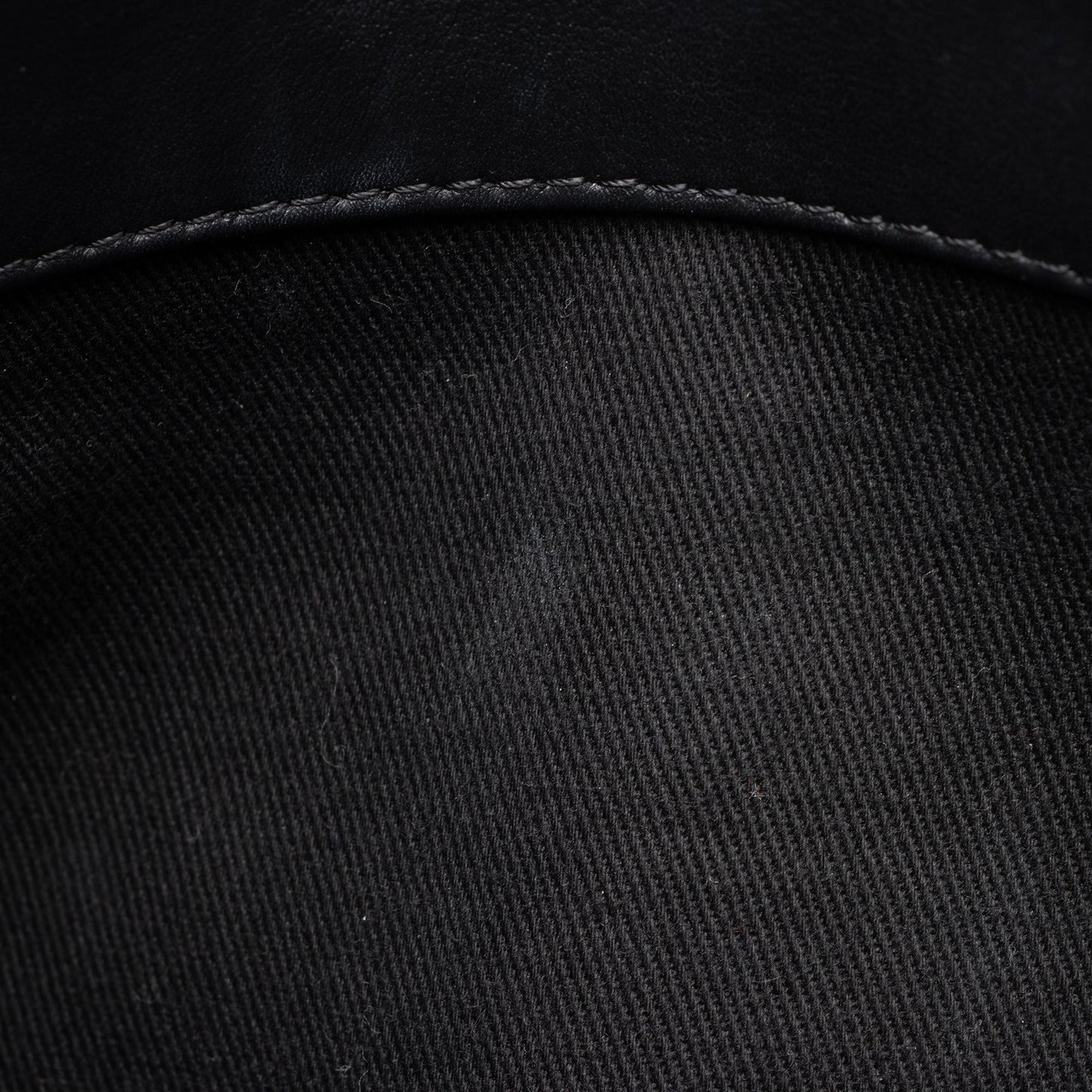 Chanel Patent Leather Timeless CC Chain Small Tote (SHF-xHTHtp)