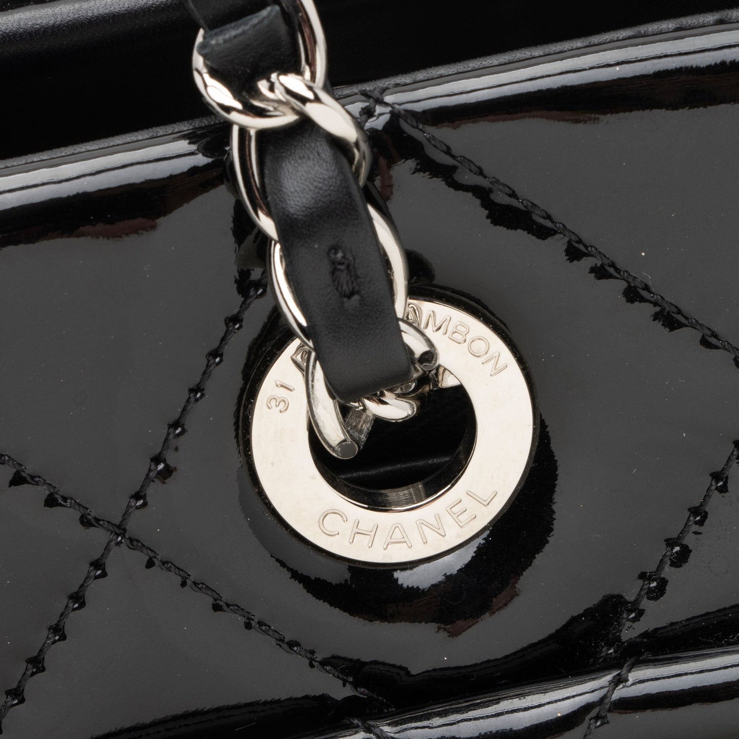 Chanel Patent Leather Timeless CC Chain Small Tote (SHF-xHTHtp)